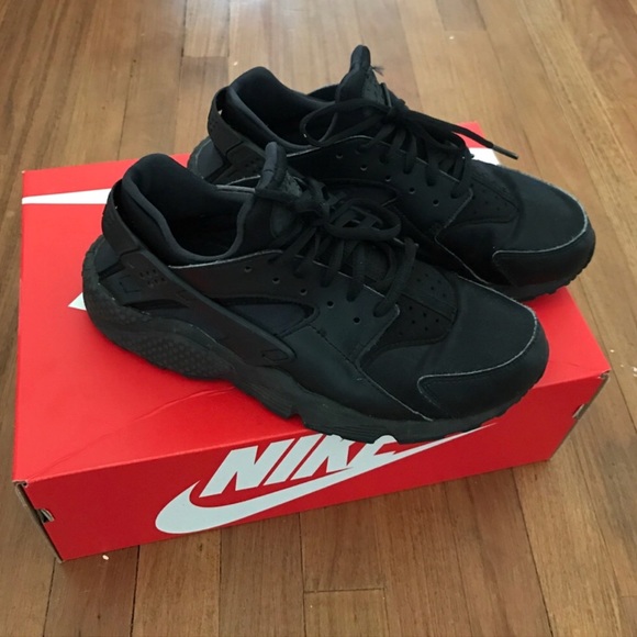 huaraches size 9